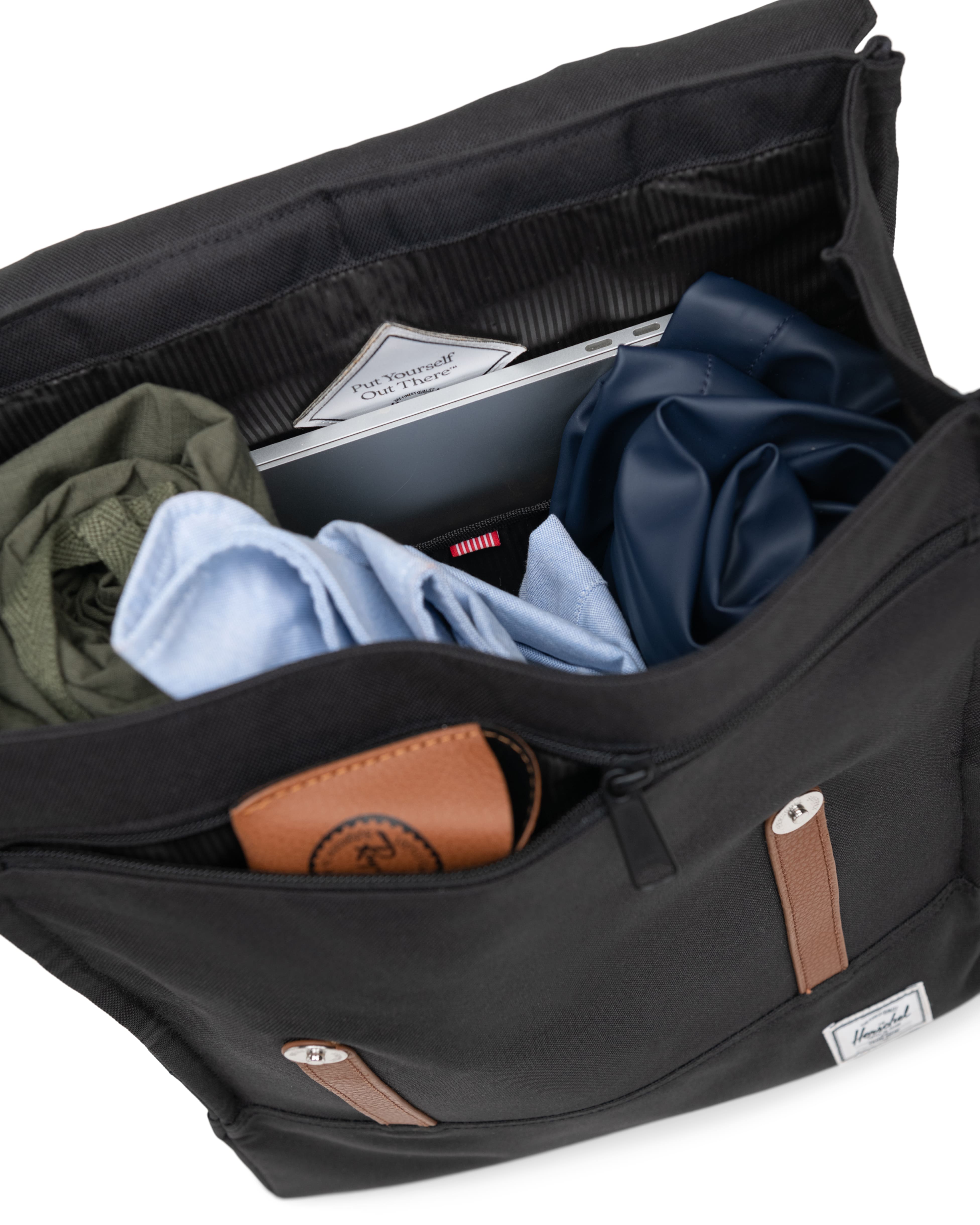 Herschel Survey Backpack – dostatek místa a organizace